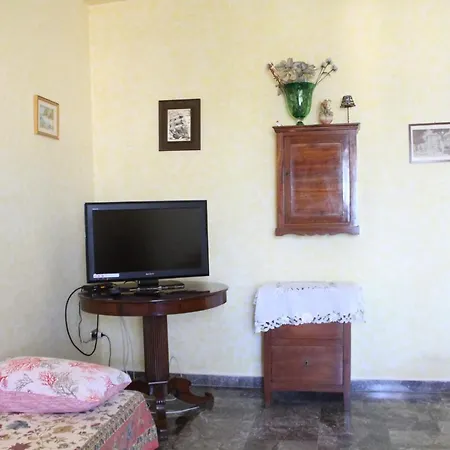 Isotta Apartment